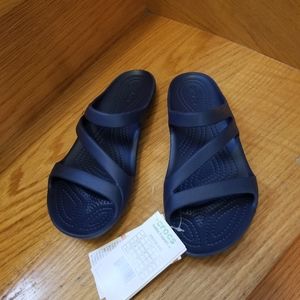 Ladies crocs size 7 brand new with tags